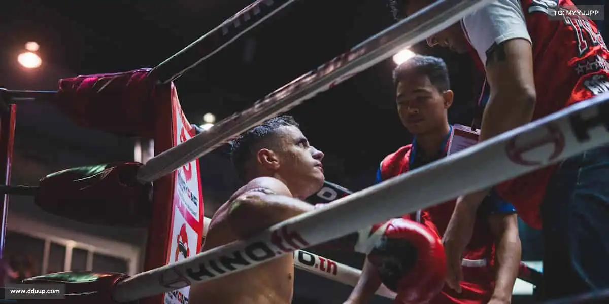 j9.com真人游戏第一平台——🏉英式橄榄球!团队协作,突破自我边界🏅